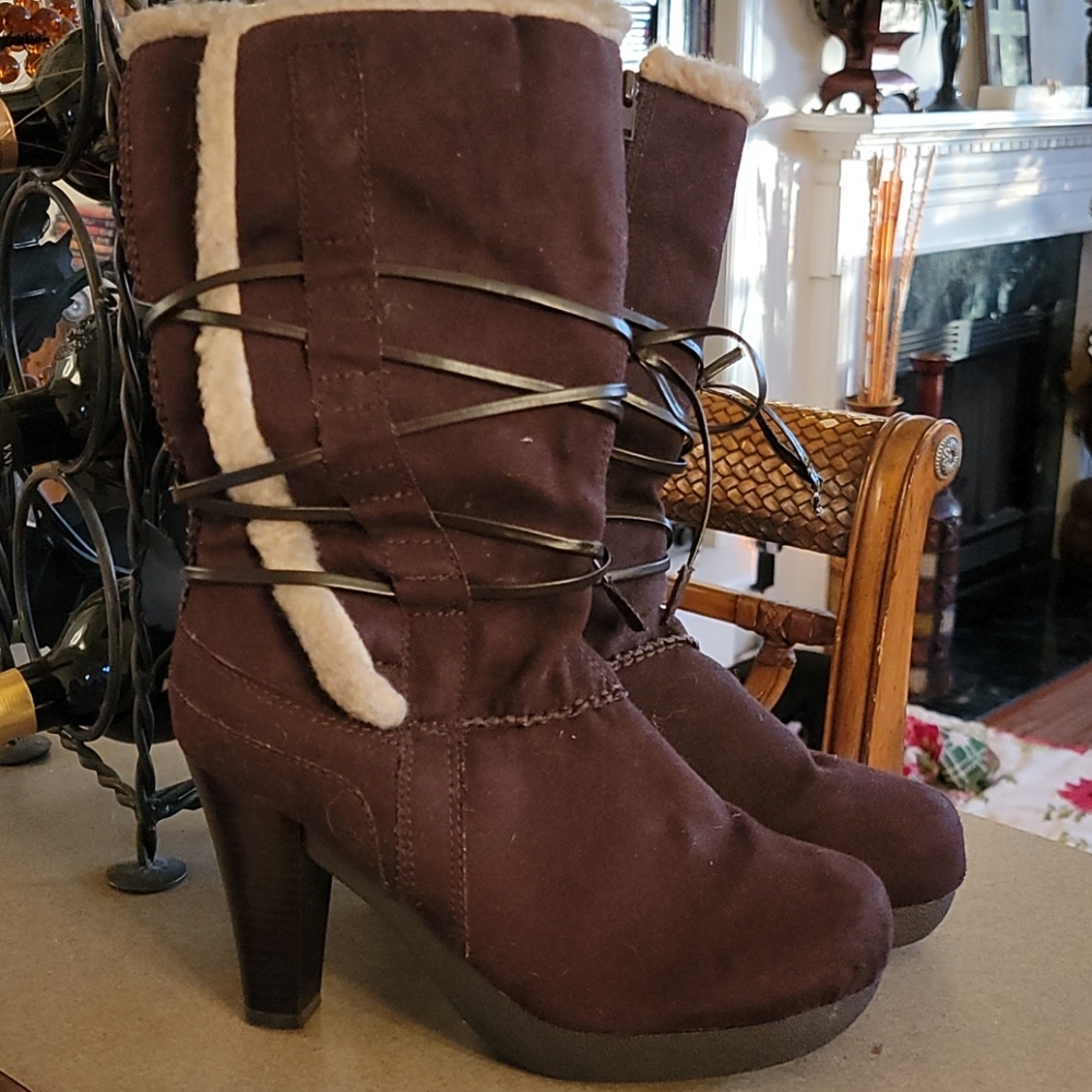 Dark Brown Boots by Hot Cakes